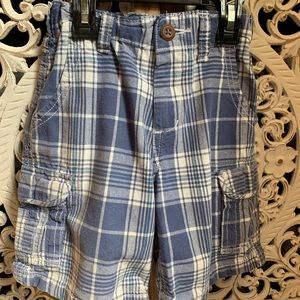 OshKosh B’Gosh boys shorts blue/white checks size 4